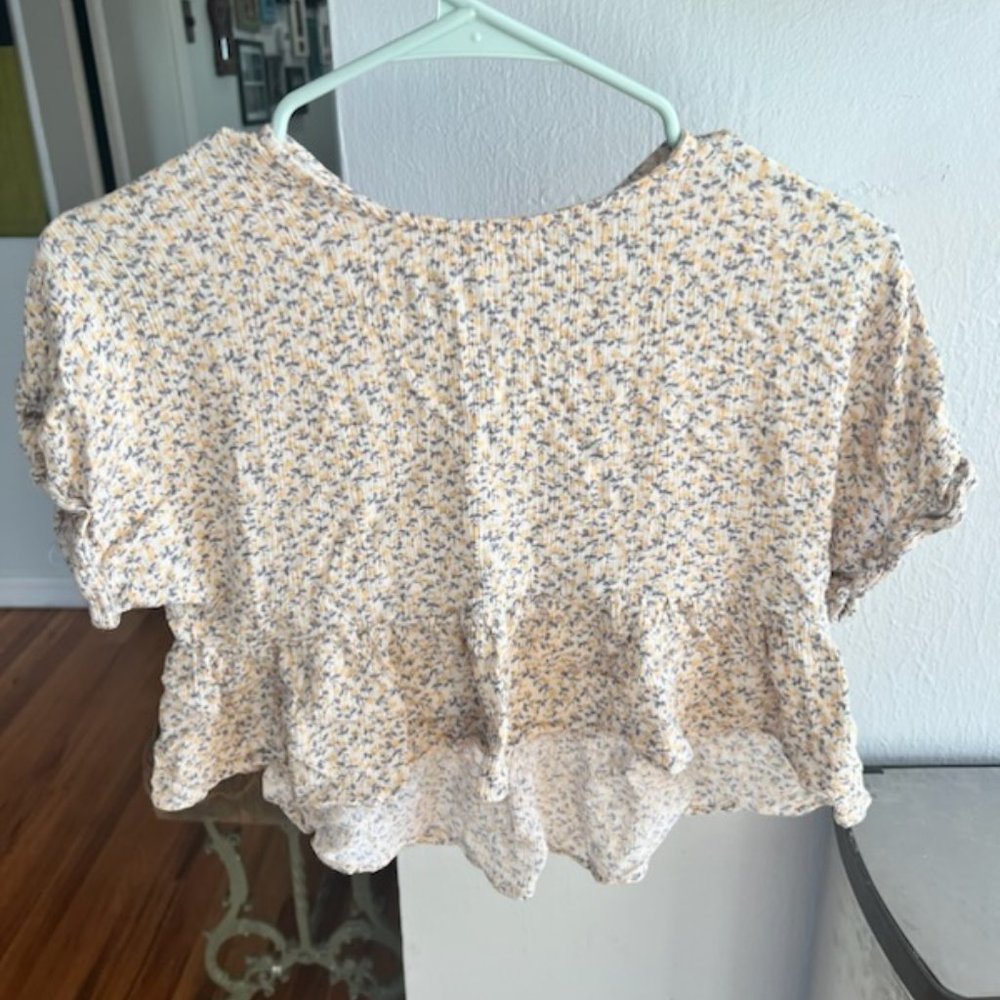 Crop top shirt